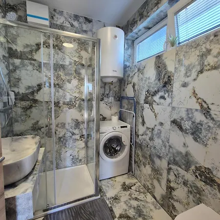 Vojkova Appartement *