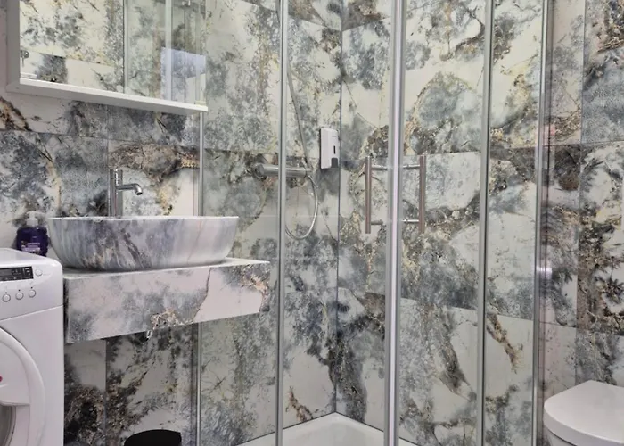 アパート Vojkova